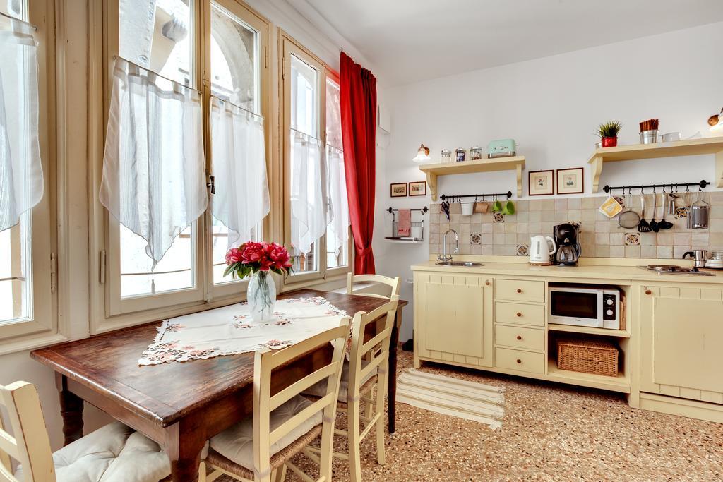 Appartamento Ca' Badoer Frari Venezia Esterno foto