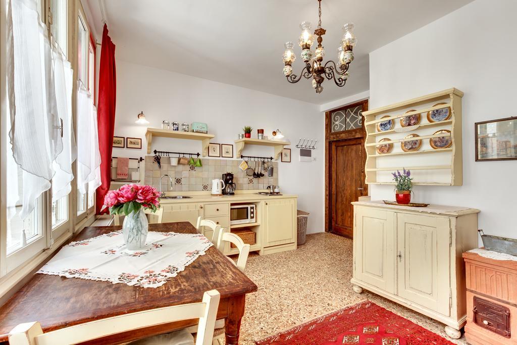 Appartamento Ca' Badoer Frari Venezia Esterno foto
