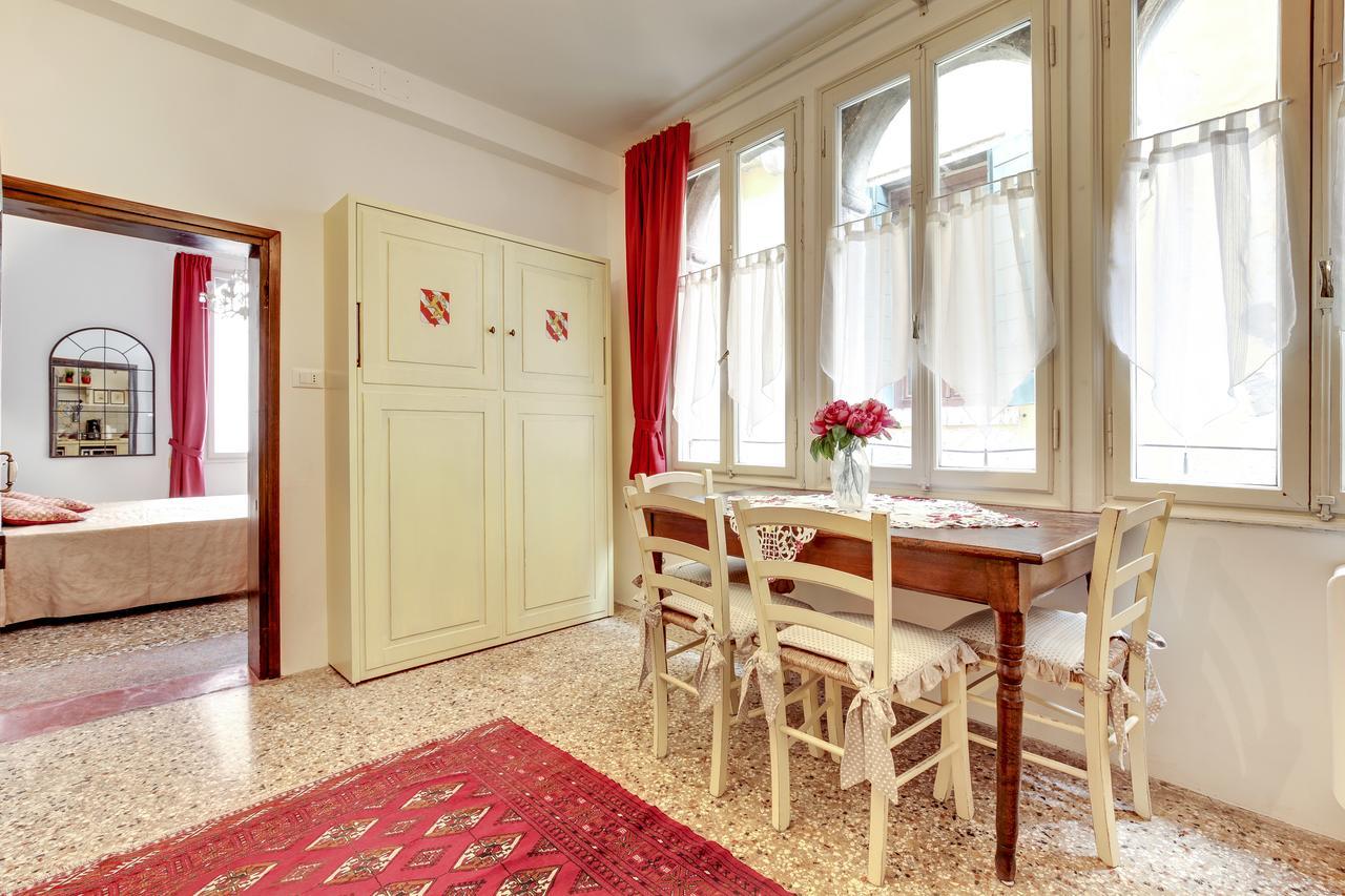 Appartamento Ca' Badoer Frari Venezia Esterno foto